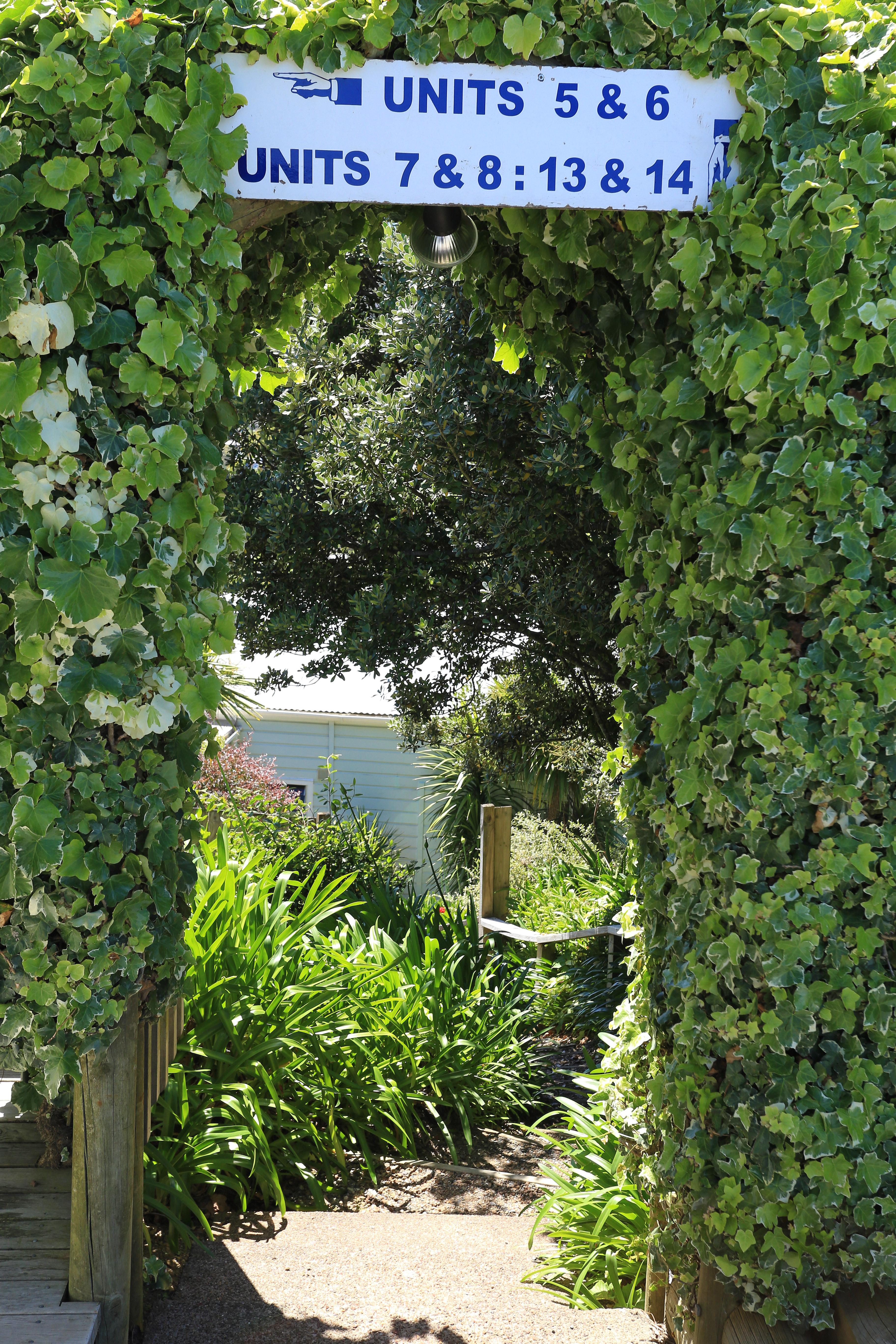 Waiheke Island Motel Ostend Buitenkant foto